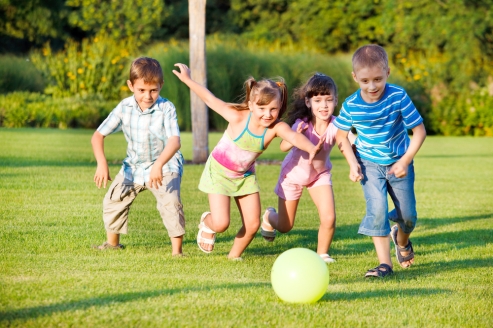 The-Benefits-Of-Playing-Outside-For-Children